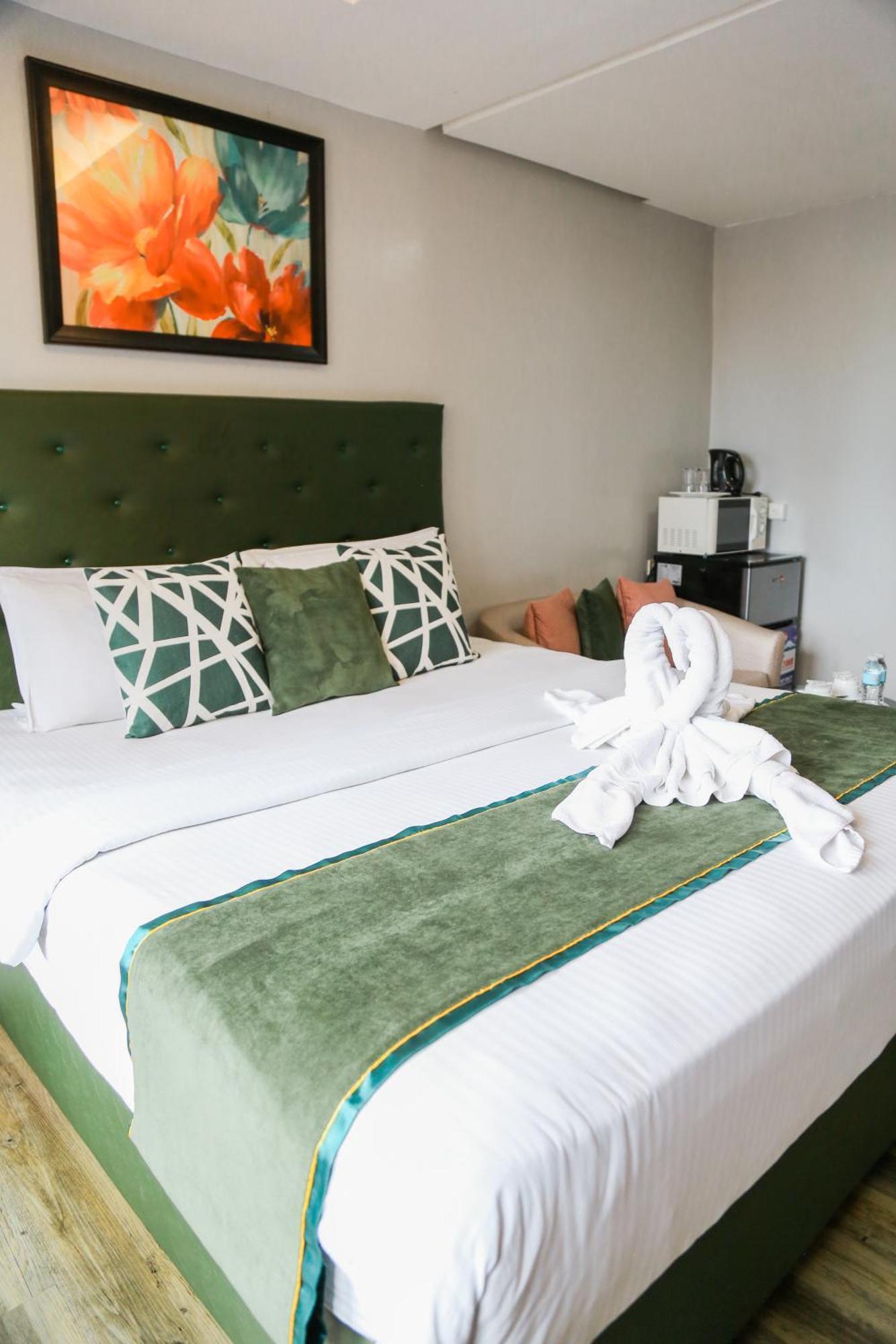 Pacific Bay Grand Suites Manila Exteriér fotografie